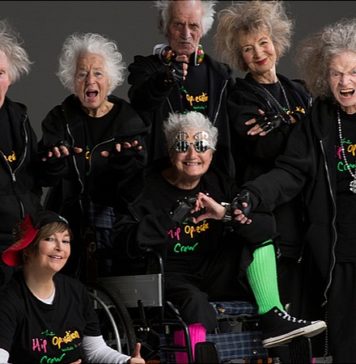 Танцевальная группа с самыми старыми участниками: Hip Op-eration Crew