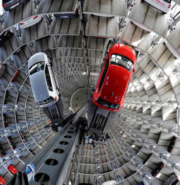 Самая быстрая автоматизированная парковка Volkswagen’s Autostadt